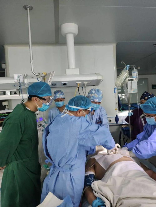 兩月內(nèi)救治60余例重癥患者 他用干細(xì)胞技術(shù)發(fā)展贏得尊重